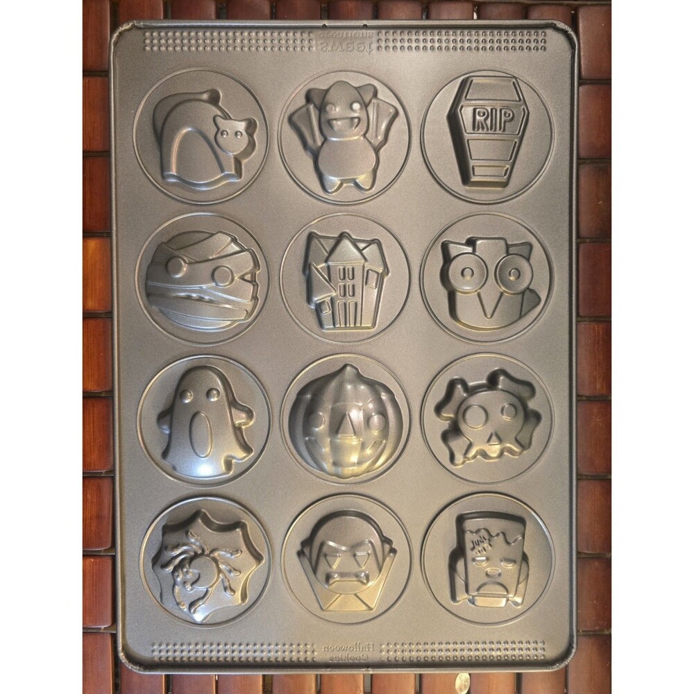 Halloween 12-Cavity Non-Stick Cookie Pan GoodCook Sweet Creations 16"x11"